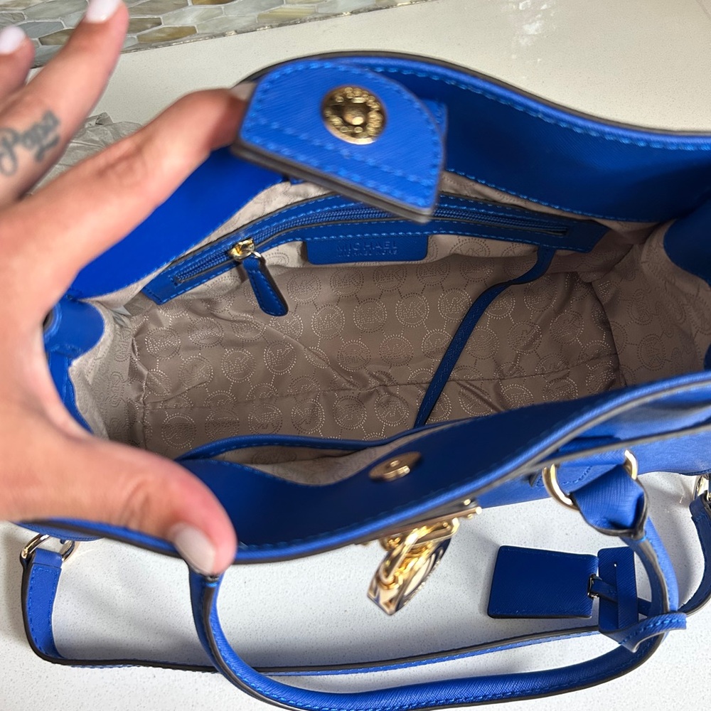 Michael Kors Sapphire Hamilton Satchel with Gold Hardware - Picture 8 of 9